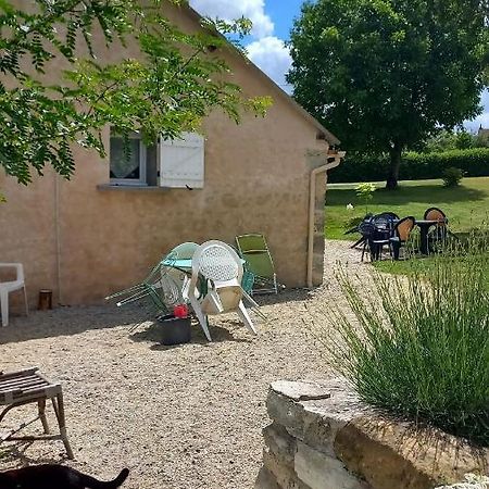 Apartamento Le Calme A La Campagne Besson Exterior foto