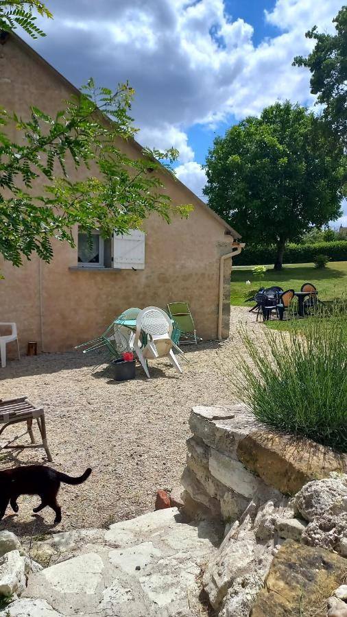Apartamento Le Calme A La Campagne Besson Exterior foto