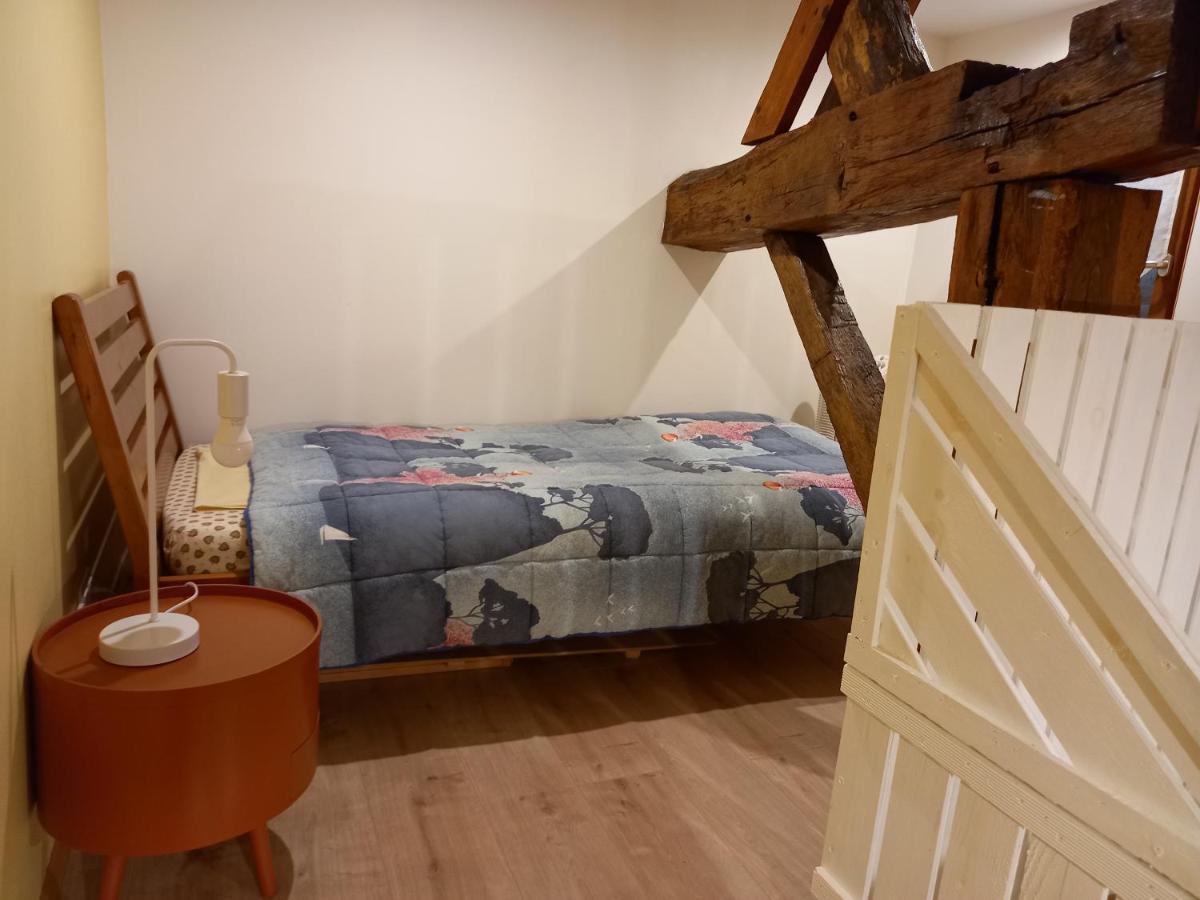 Apartamento Le Calme A La Campagne Besson Habitación foto